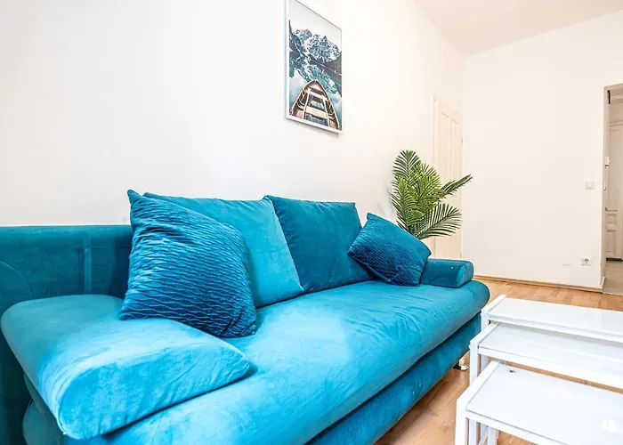 Home Like 2Br Apt Near Wien Penzing